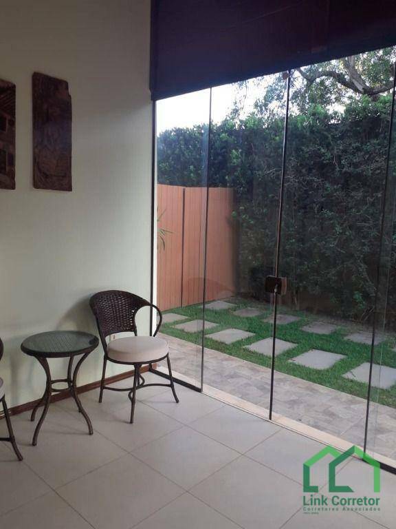 Casa de Condomínio à venda com 3 quartos, 340m² - Foto 5