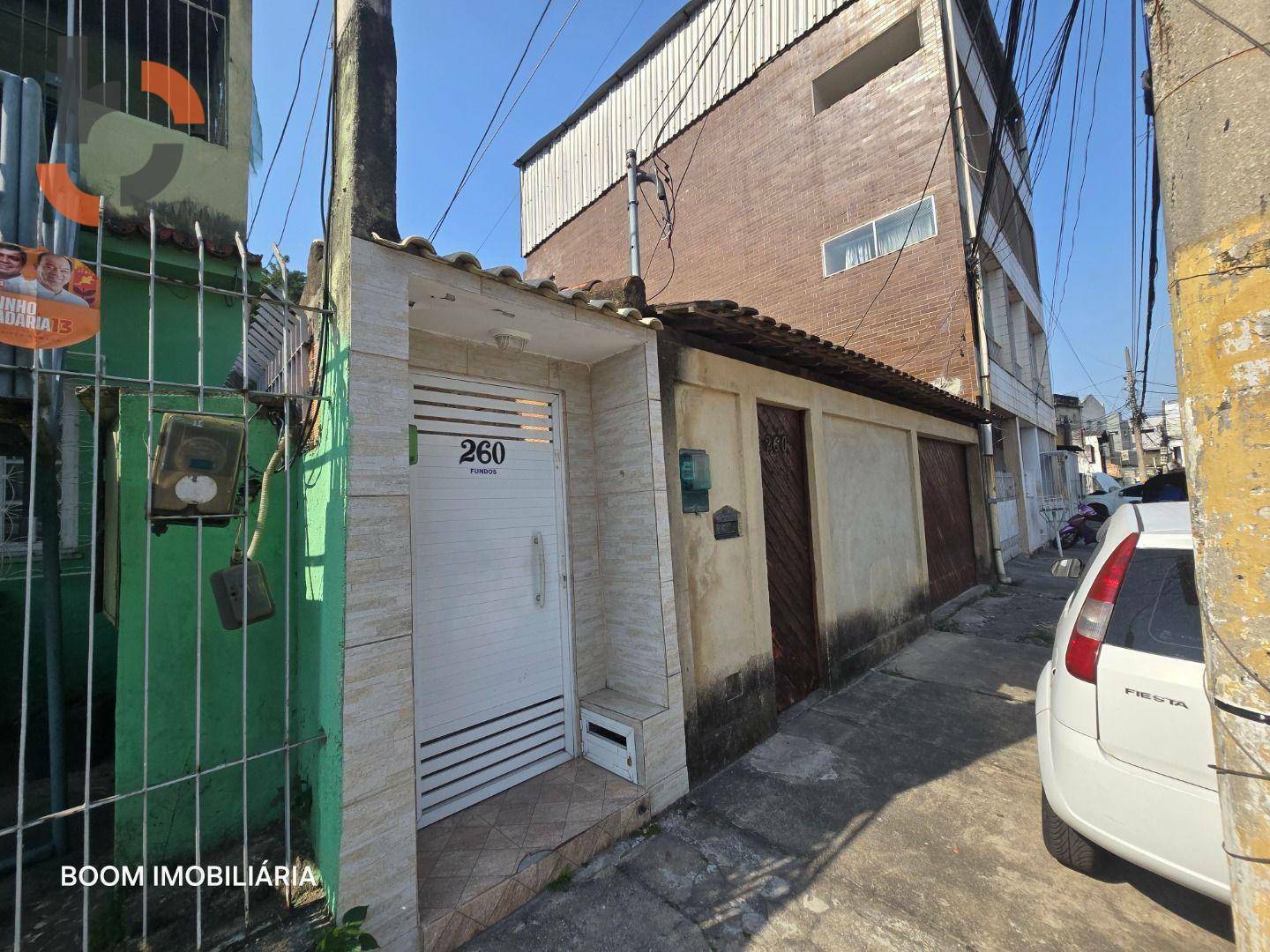 Casa à venda com 2 quartos, 170m² - Foto 3