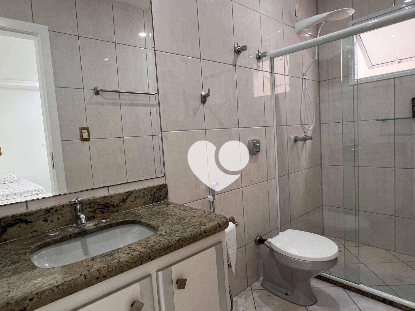 Apartamento à venda com 4 quartos, 211m² - Foto 23