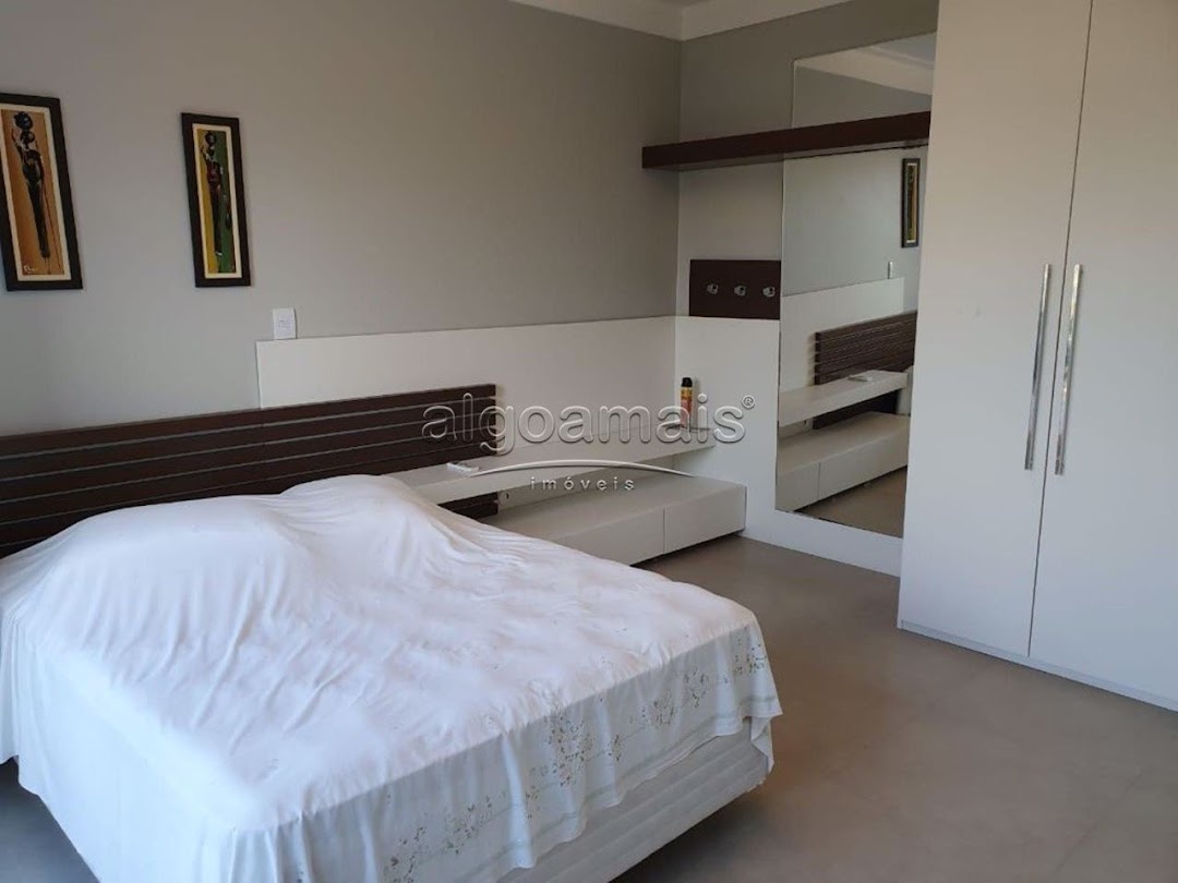 Casa de Condomínio à venda com 4 quartos, 275m² - Foto 17