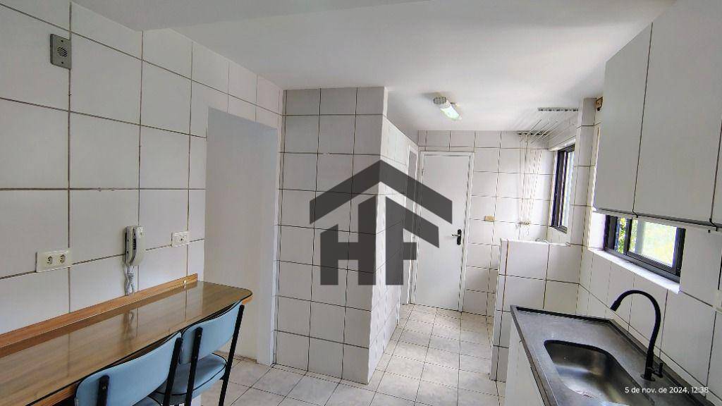 Apartamento para alugar com 3 quartos, 96m² - Foto 17