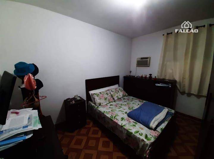 Apartamento à venda com 2 quartos, 70m² - Foto 4