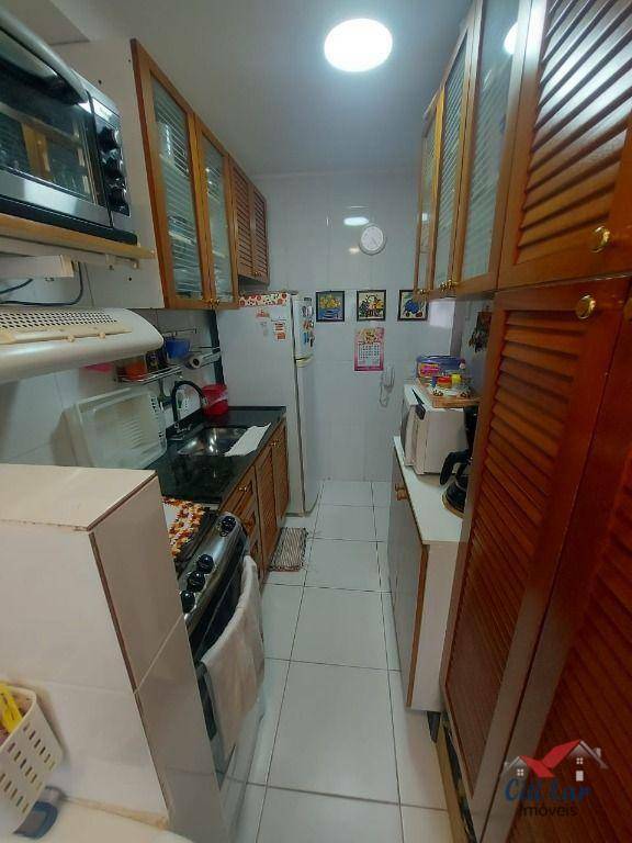 Apartamento à venda com 2 quartos, 44m² - Foto 10