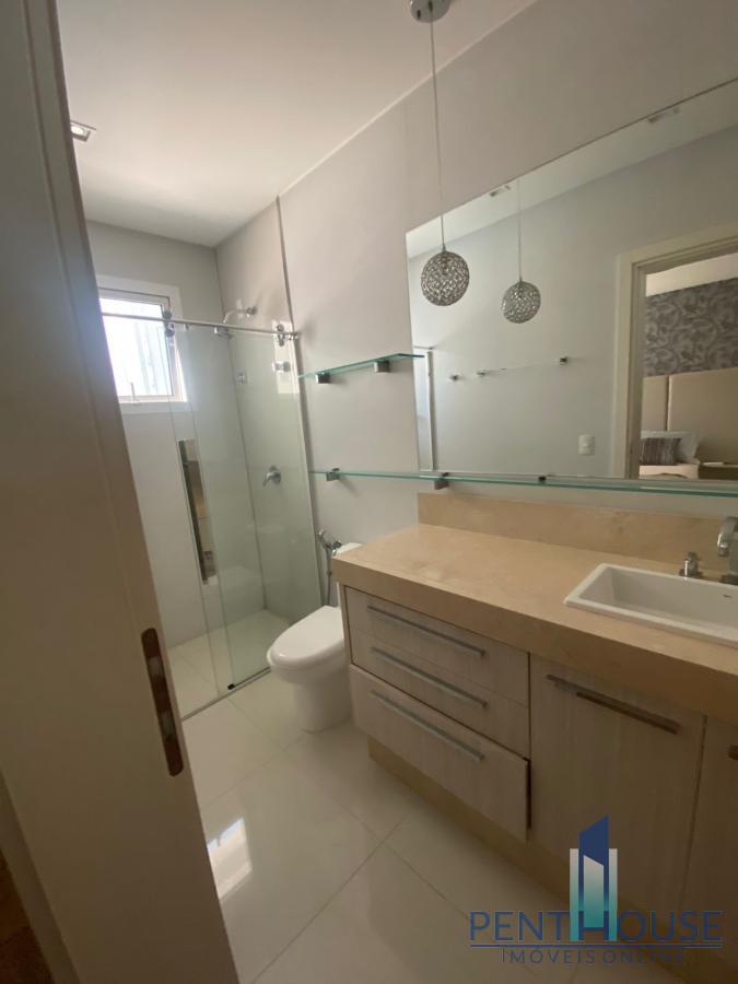 Apartamento à venda com 4 quartos, 220m² - Foto 8