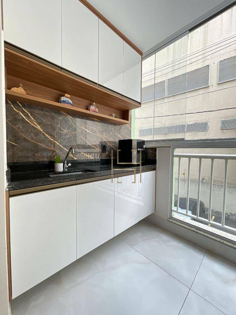 Apartamento à venda com 3 quartos, 73m² - Foto 4