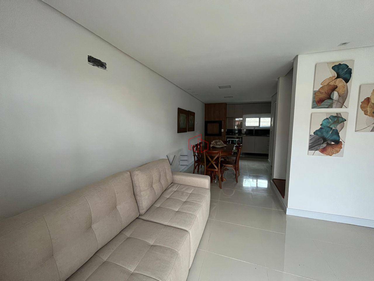 Casa de Condomínio à venda com 3 quartos, 125m² - Foto 2