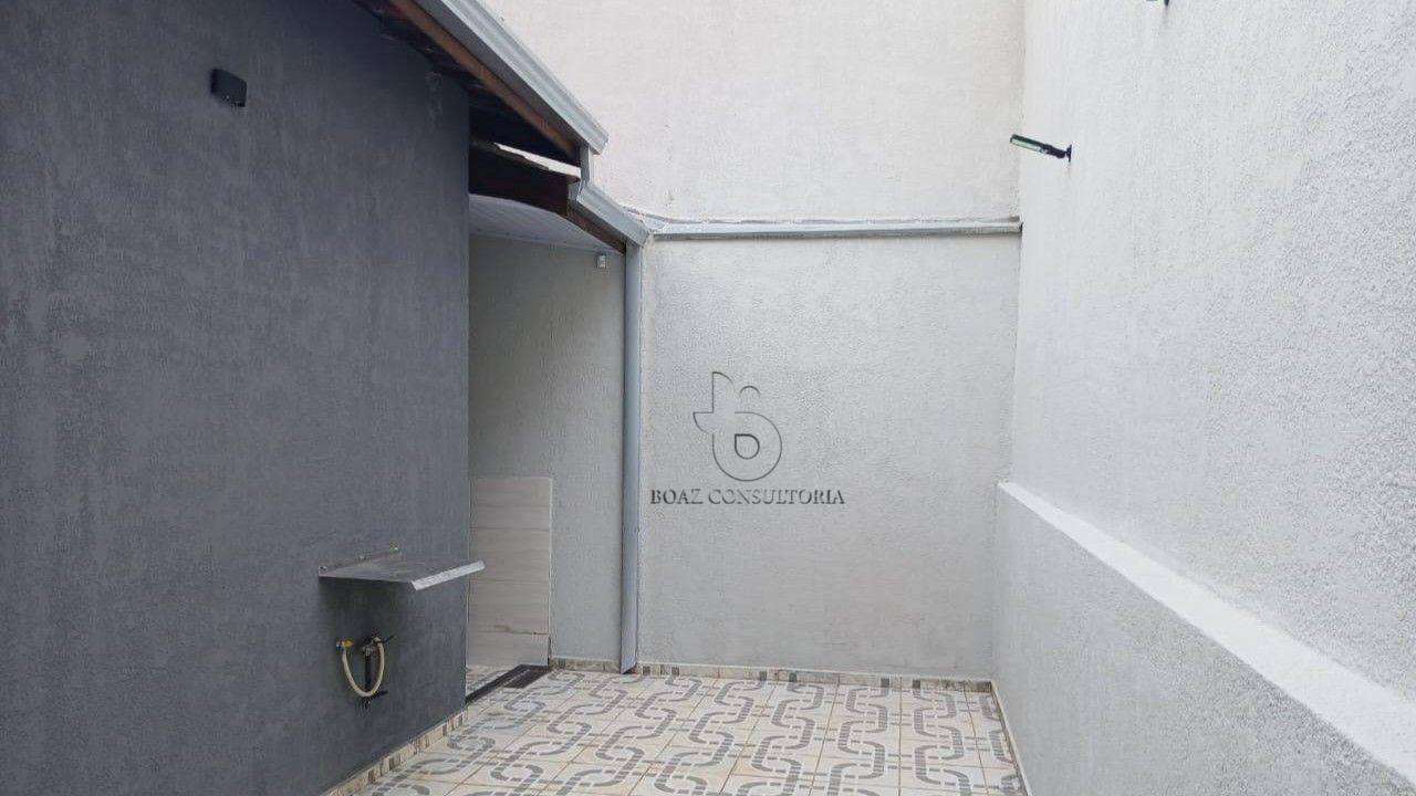 Casa à venda com 3 quartos, 117m² - Foto 10