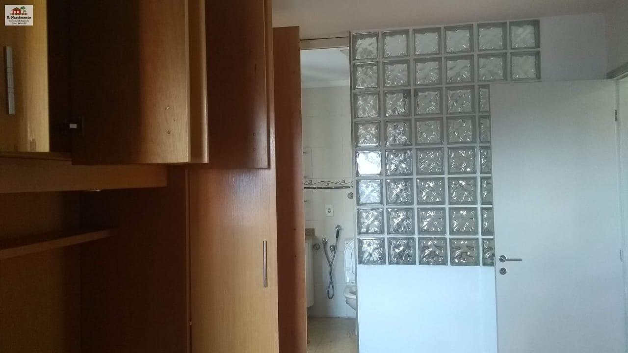 Apartamento para alugar com 2 quartos, 67m² - Foto 21