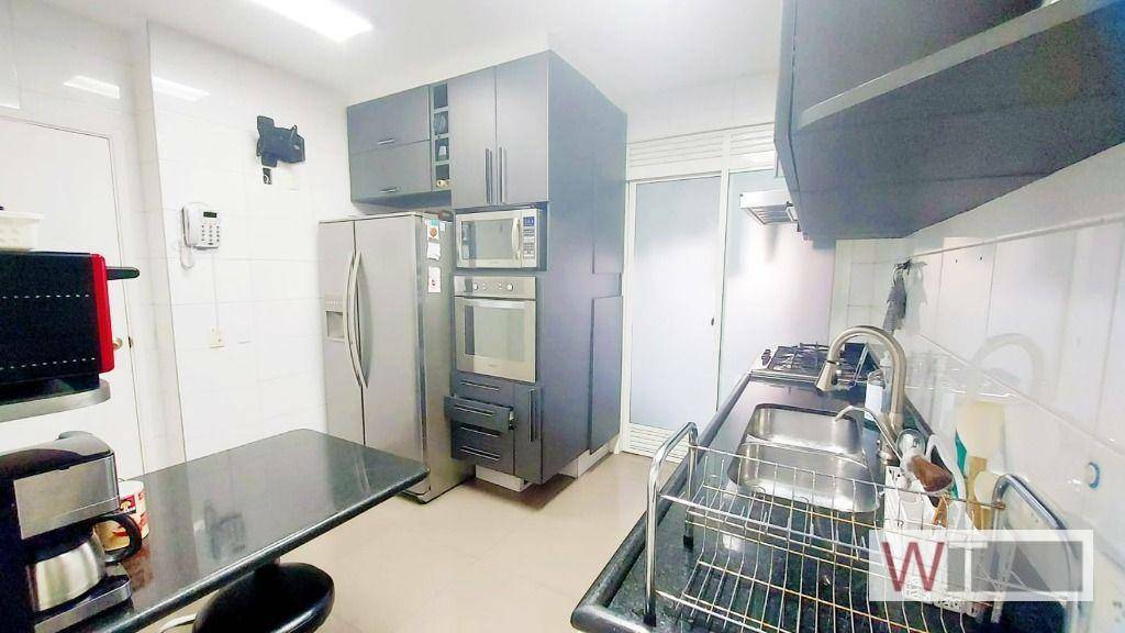 Apartamento à venda com 3 quartos, 130m² - Foto 20