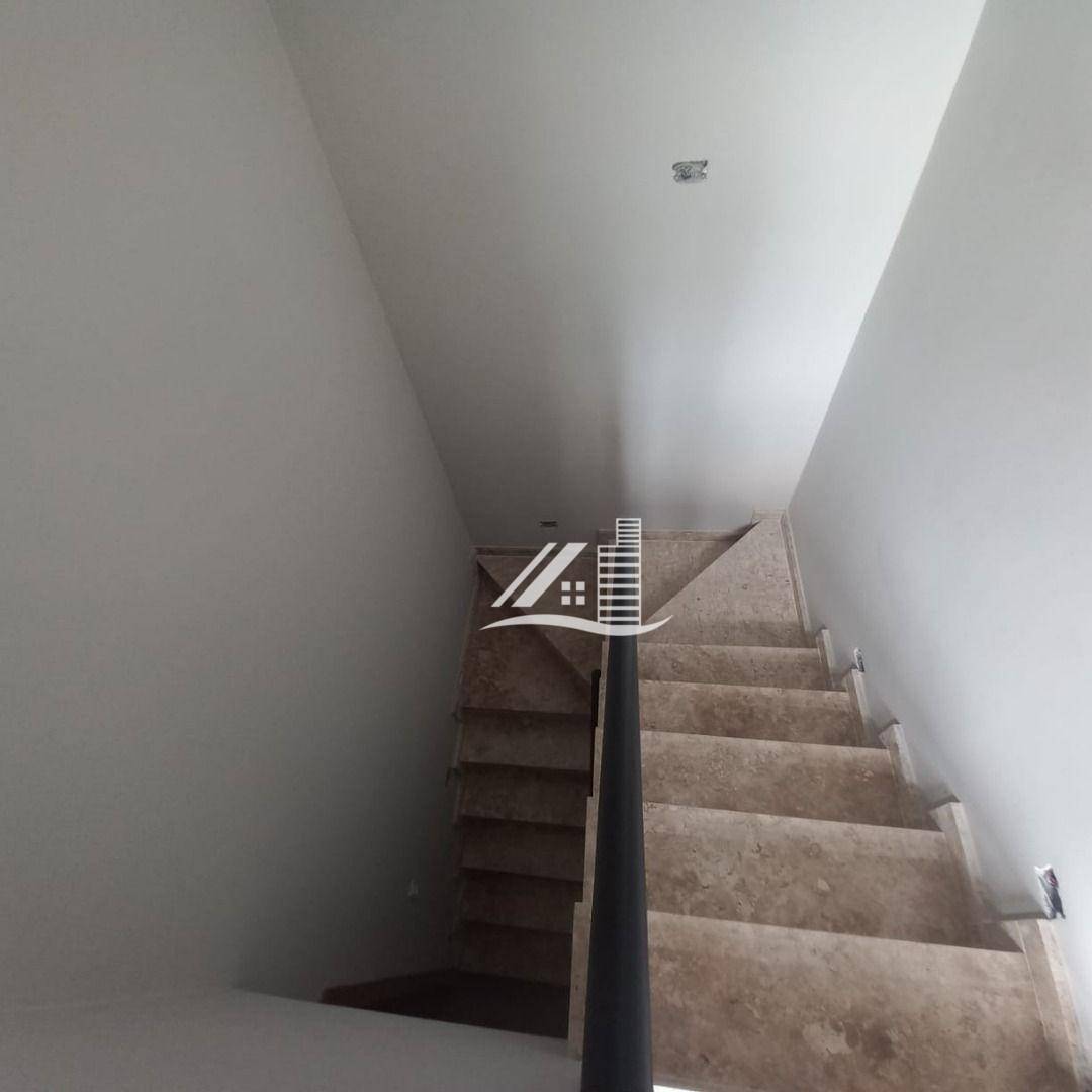 Sobrado à venda com 2 quartos, 130m² - Foto 36