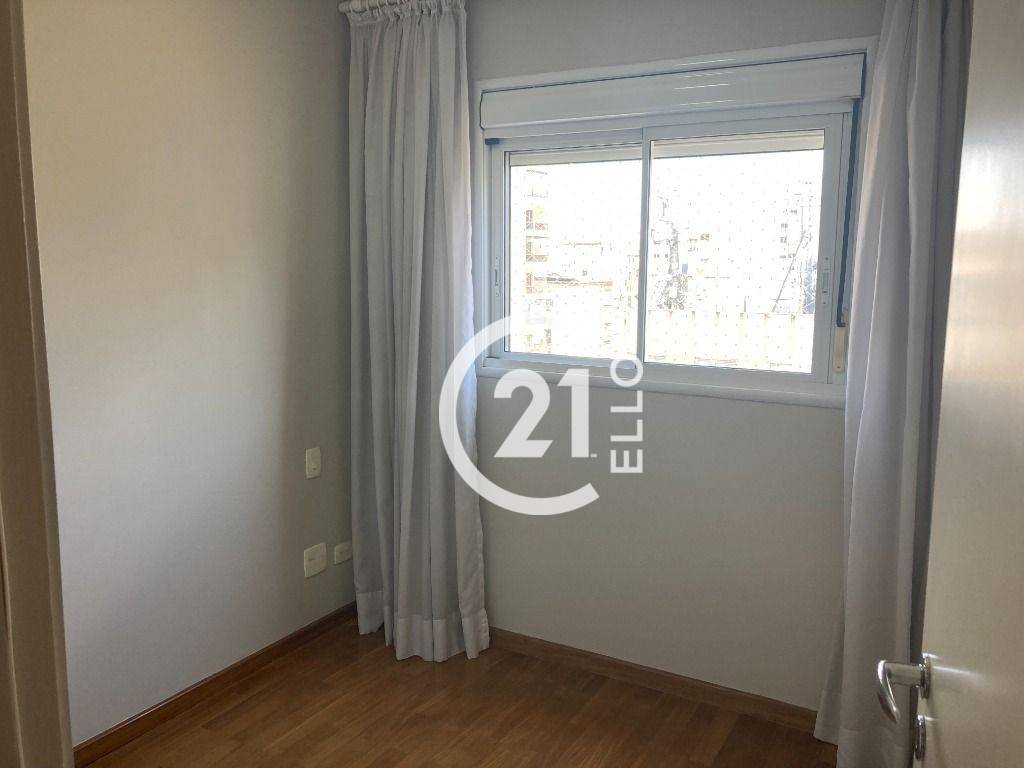 Apartamento para alugar com 3 quartos, 143m² - Foto 27