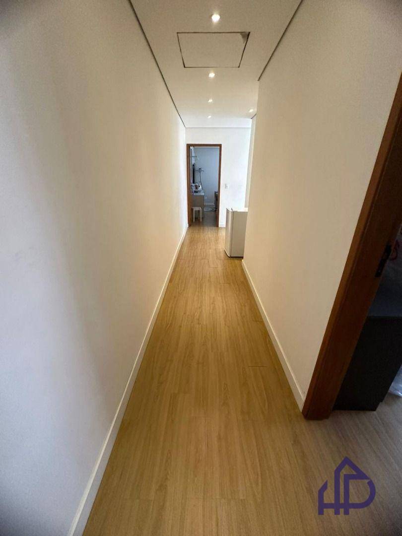 Casa para alugar com 3 quartos, 313m² - Foto 20