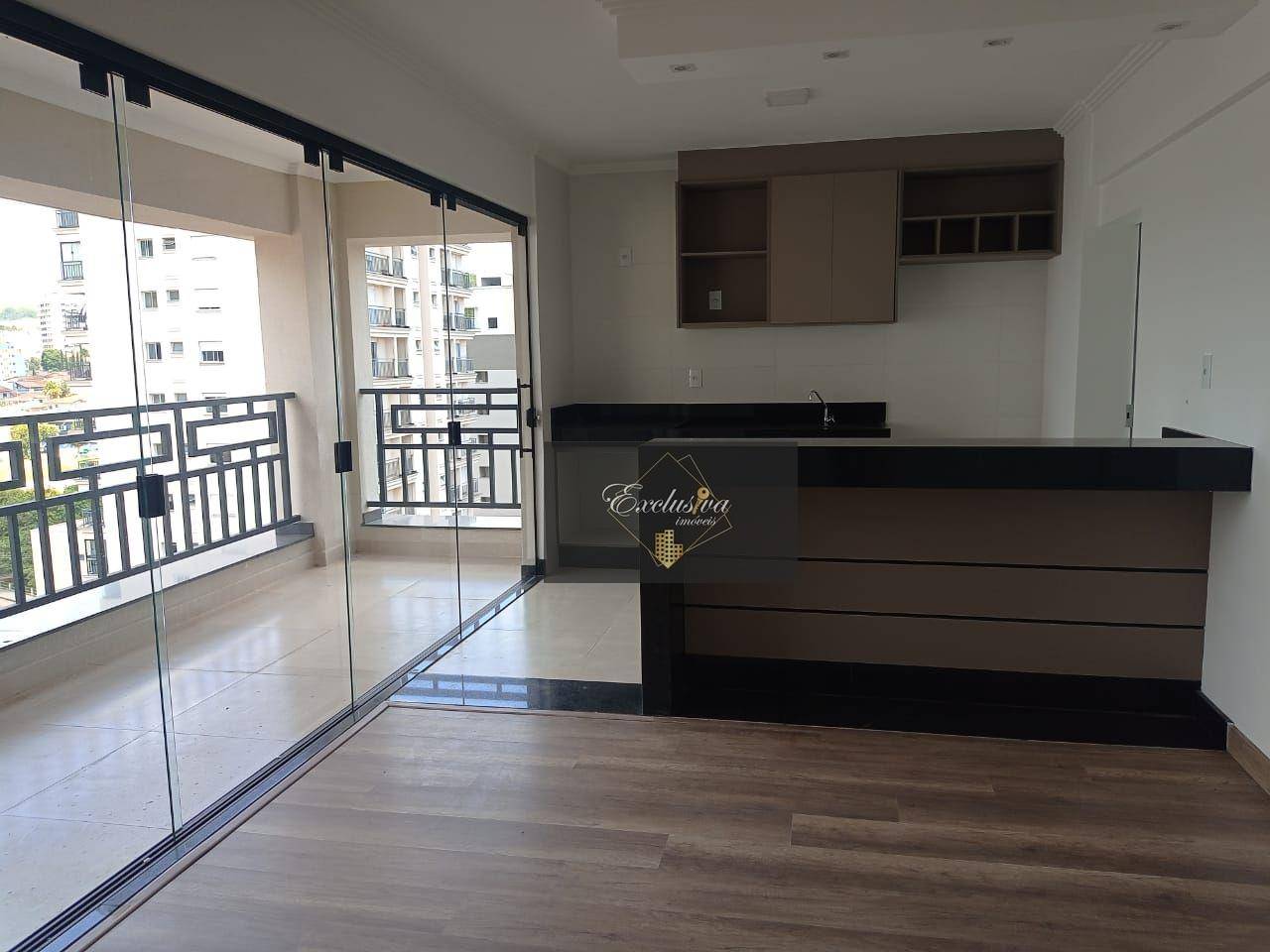 Apartamento à venda com 3 quartos, 135m² - Foto 4