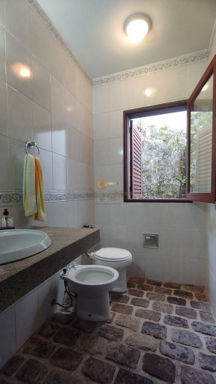 Casa à venda com 5 quartos, 2600m² - Foto 13