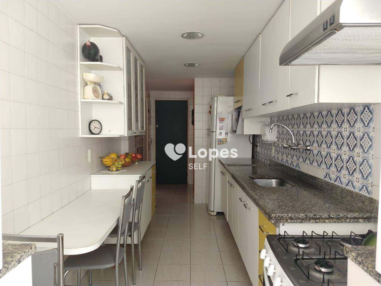 Apartamento à venda com 3 quartos, 110m² - Foto 7