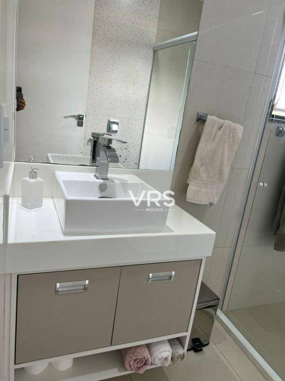 Apartamento à venda com 2 quartos, 90m² - Foto 13