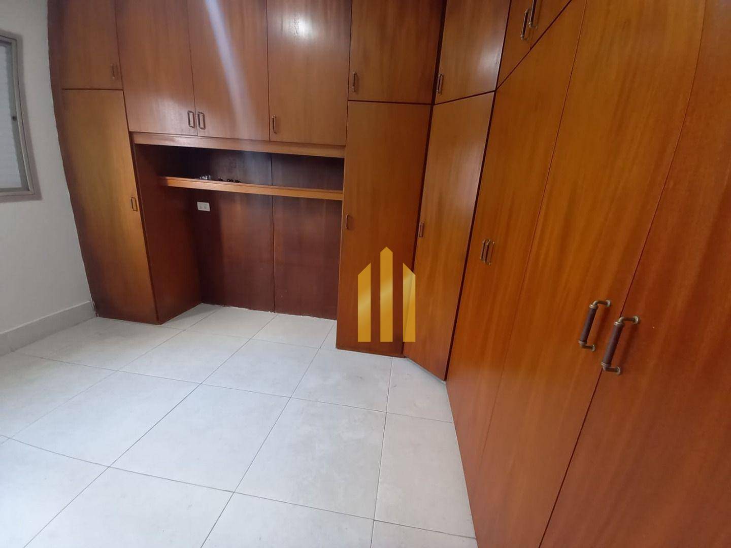 Apartamento para alugar com 3 quartos, 90m² - Foto 25