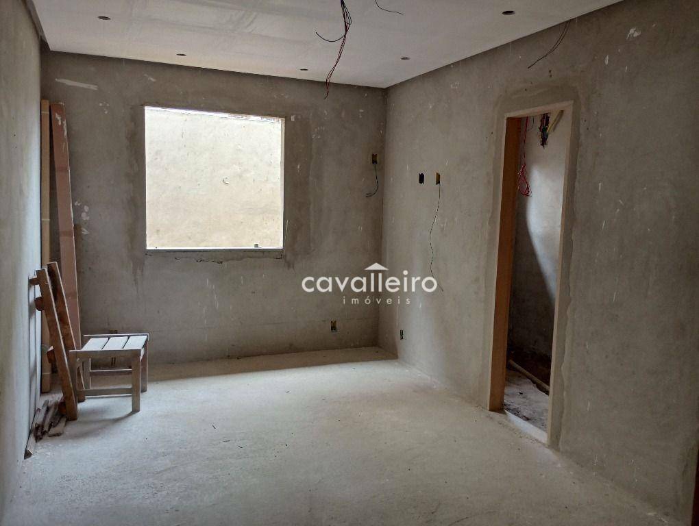 Casa à venda com 3 quartos, 300m² - Foto 12