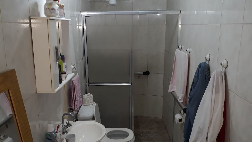 Sobrado à venda com 4 quartos, 211m² - Foto 6