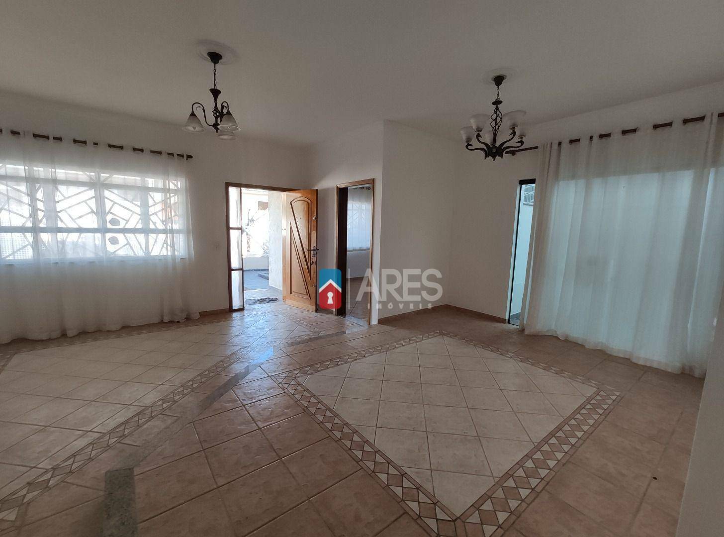 Casa à venda com 3 quartos, 184m² - Foto 7