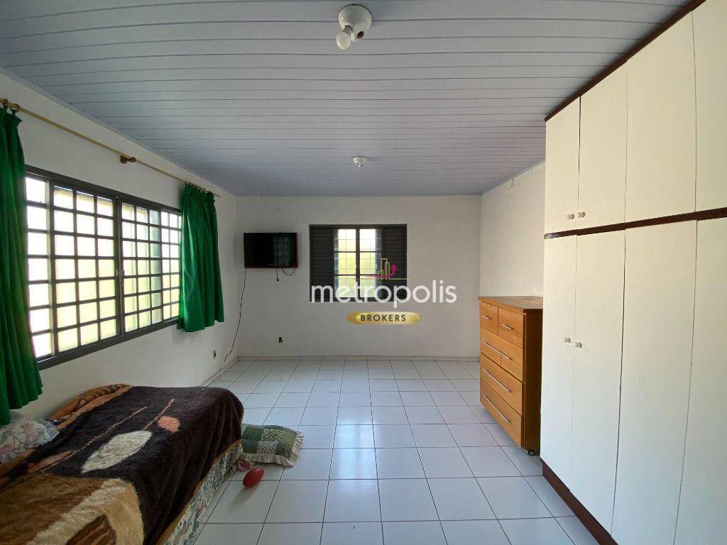 Casa à venda com 5 quartos, 149m² - Foto 14