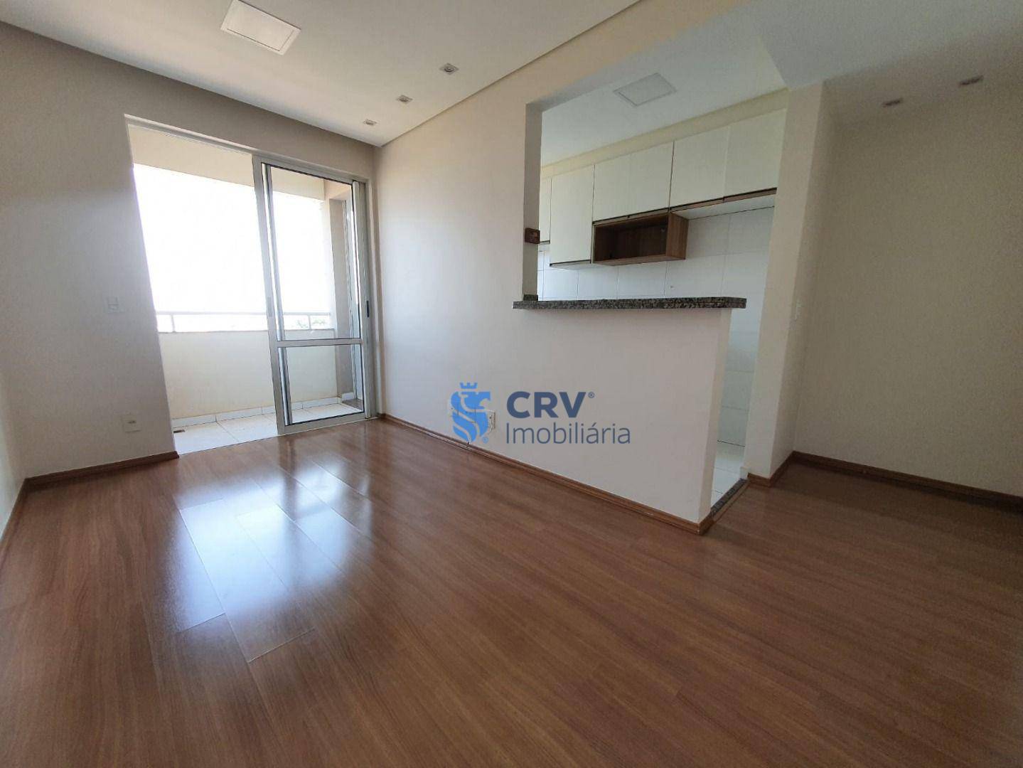 Apartamento à venda com 3 quartos, 63m² - Foto 2