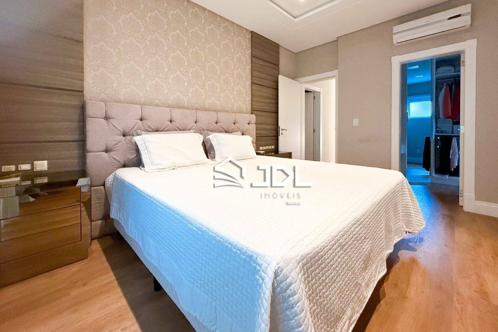 Casa de Condomínio à venda com 3 quartos, 356M2 - Foto 24