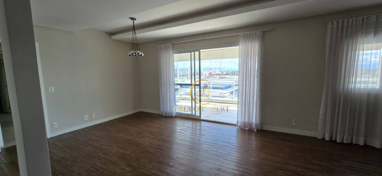 Apartamento à venda e aluguel com 3 quartos, 151m² - Foto 4