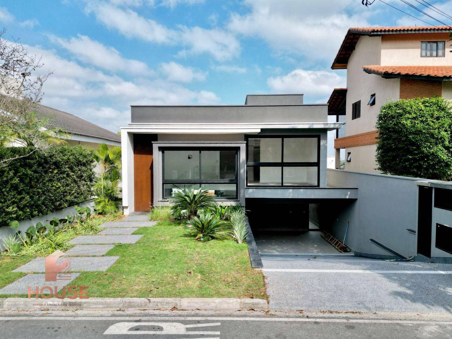Casa de Condomínio à venda com 3 quartos, 300m² - Foto 48