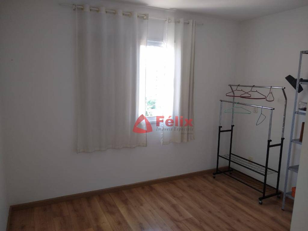 Apartamento à venda com 2 quartos, 72m² - Foto 7