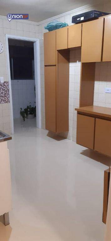 Apartamento à venda com 2 quartos, 85m² - Foto 13