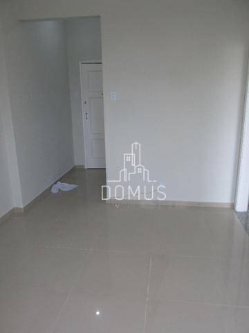 Apartamento à venda com 1 quarto, 32m² - Foto 5