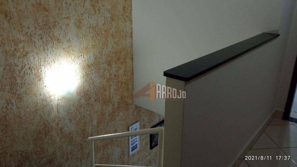 Sobrado à venda com 3 quartos, 119m² - Foto 15