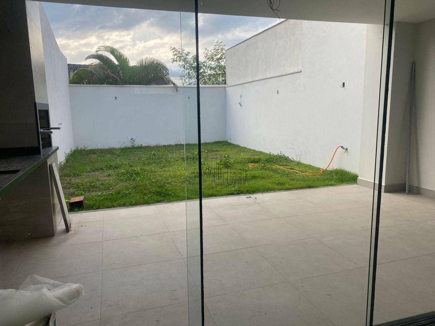 Casa à venda com 3 quartos, 205M2 - Foto 5