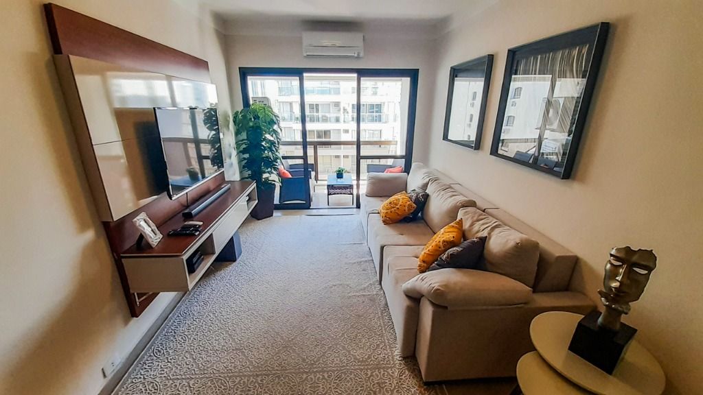 Apartamento à venda com 3 quartos, 120m² - Foto 2