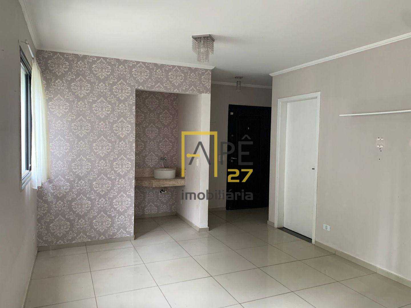 Sobrado para alugar com 3 quartos, 250m² - Foto 2