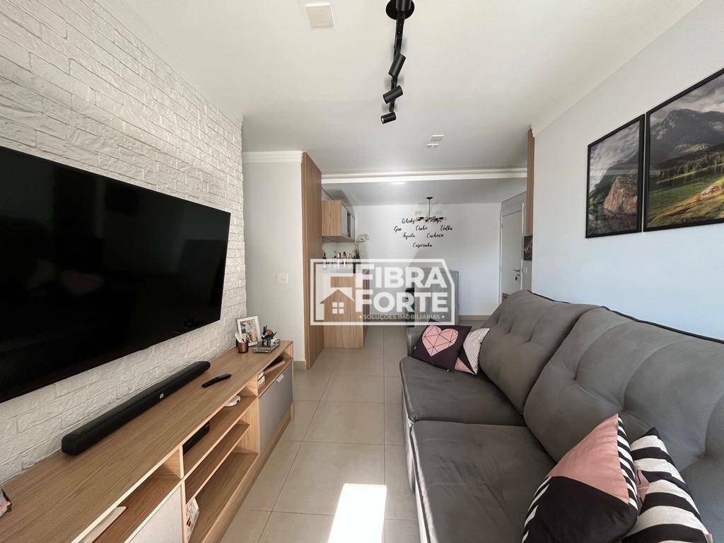 Apartamento à venda com 3 quartos, 83m² - Foto 4