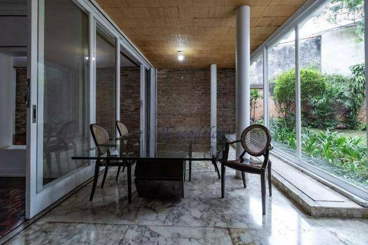 Casa à venda com 5 quartos, 750m² - Foto 3