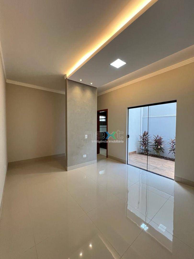 Casa à venda com 3 quartos, 134m² - Foto 14