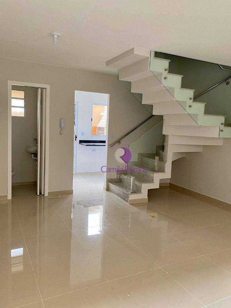 Sobrado à venda com 2 quartos, 74m² - Foto 2