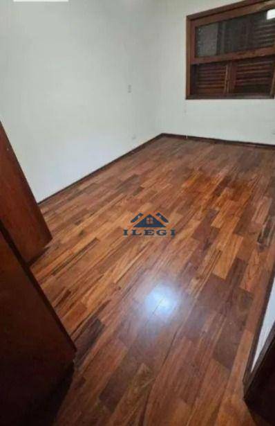 Casa de Condomínio à venda com 4 quartos, 450m² - Foto 26