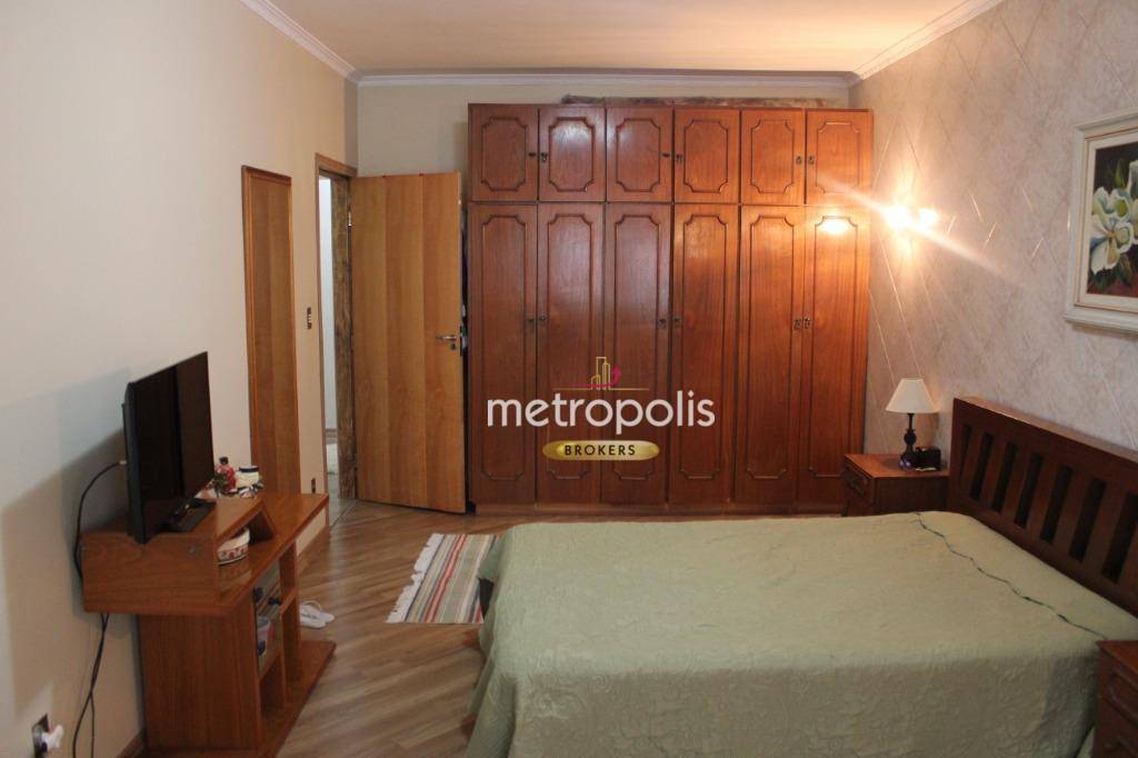 Sobrado à venda com 4 quartos, 250m² - Foto 24