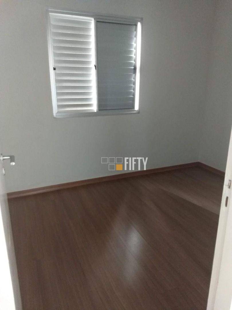 Apartamento para alugar com 2 quartos, 51m² - Foto 15