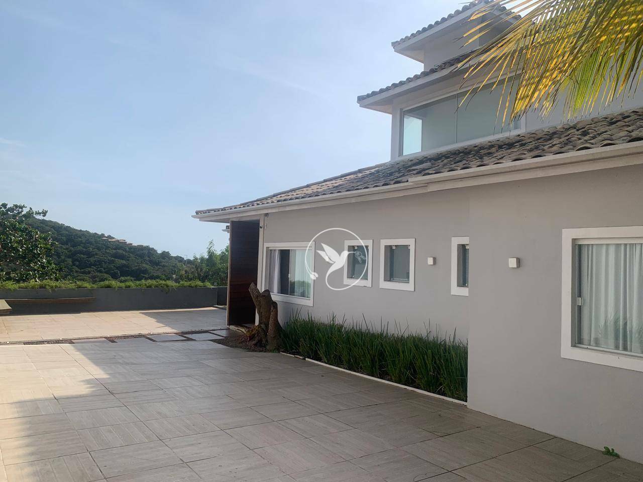 Casa à venda com 8 quartos, 580m² - Foto 8