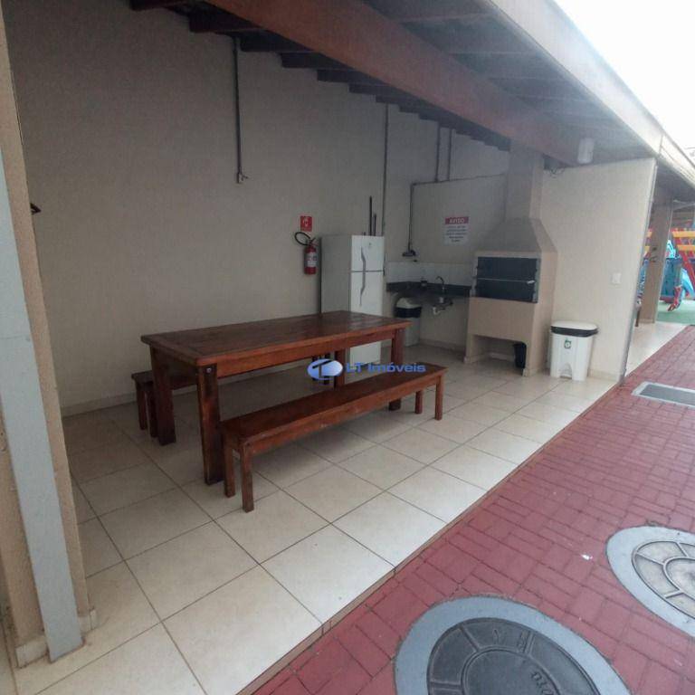 Apartamento para alugar com 2 quartos, 53m² - Foto 31