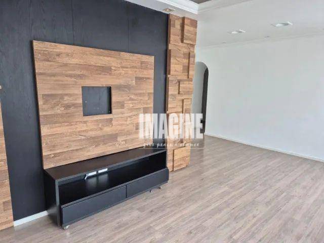 Apartamento à venda com 3 quartos, 90m² - Foto 2