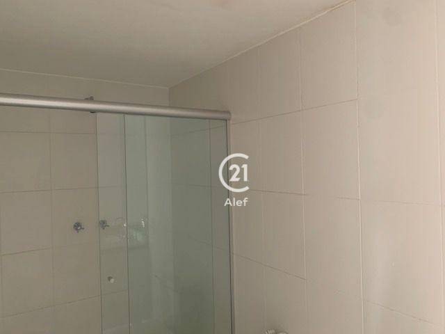 Apartamento à venda com 2 quartos, 69m² - Foto 34