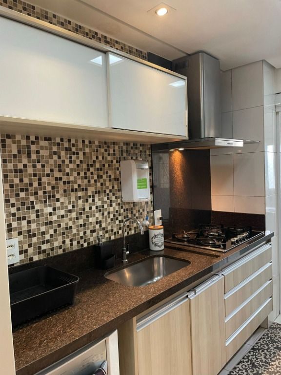 Apartamento à venda com 3 quartos, 95m² - Foto 14