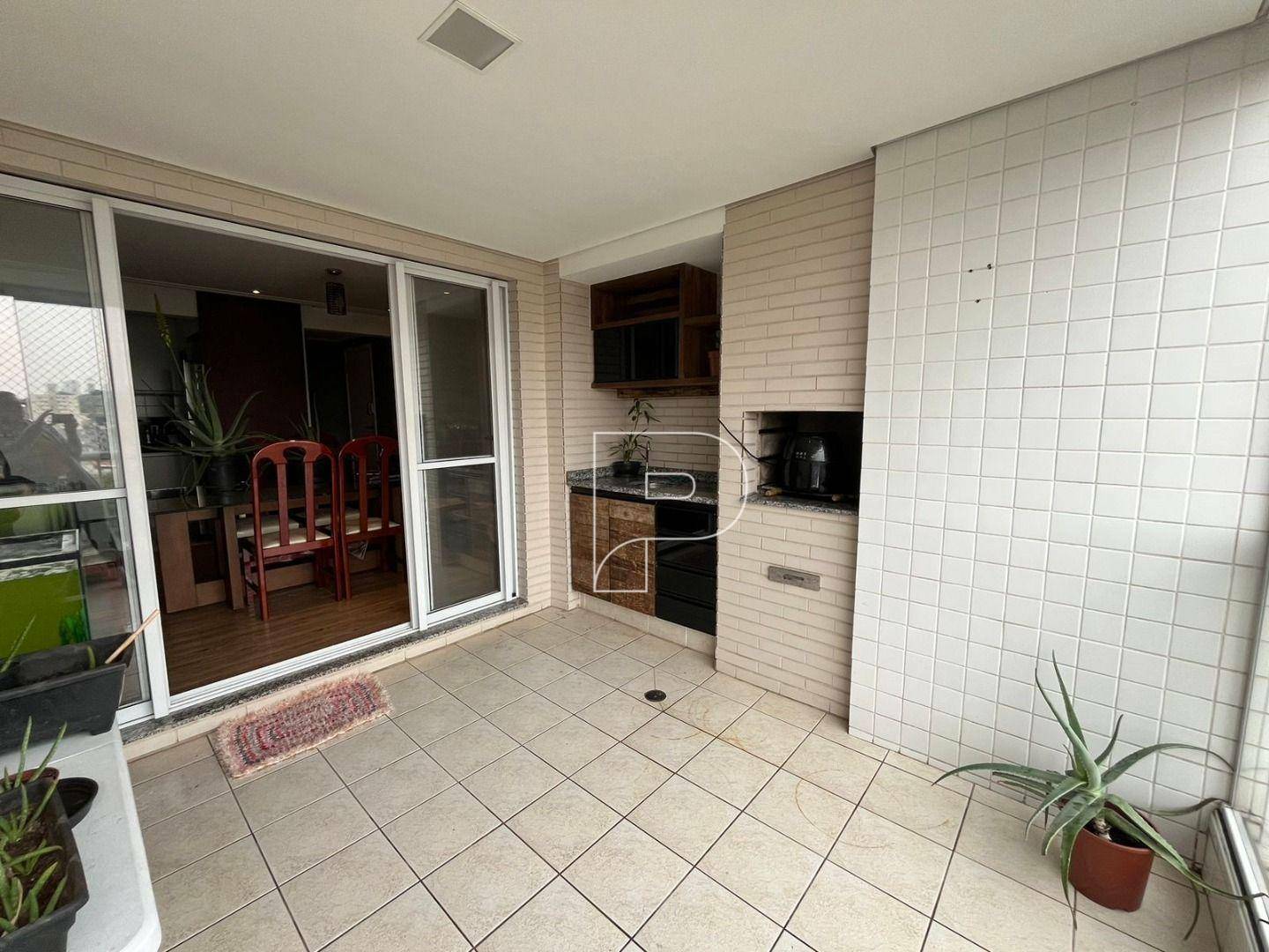 Apartamento à venda com 3 quartos, 111m² - Foto 6