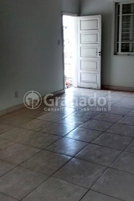 Casa à venda com 8 quartos, 550m² - Foto 9